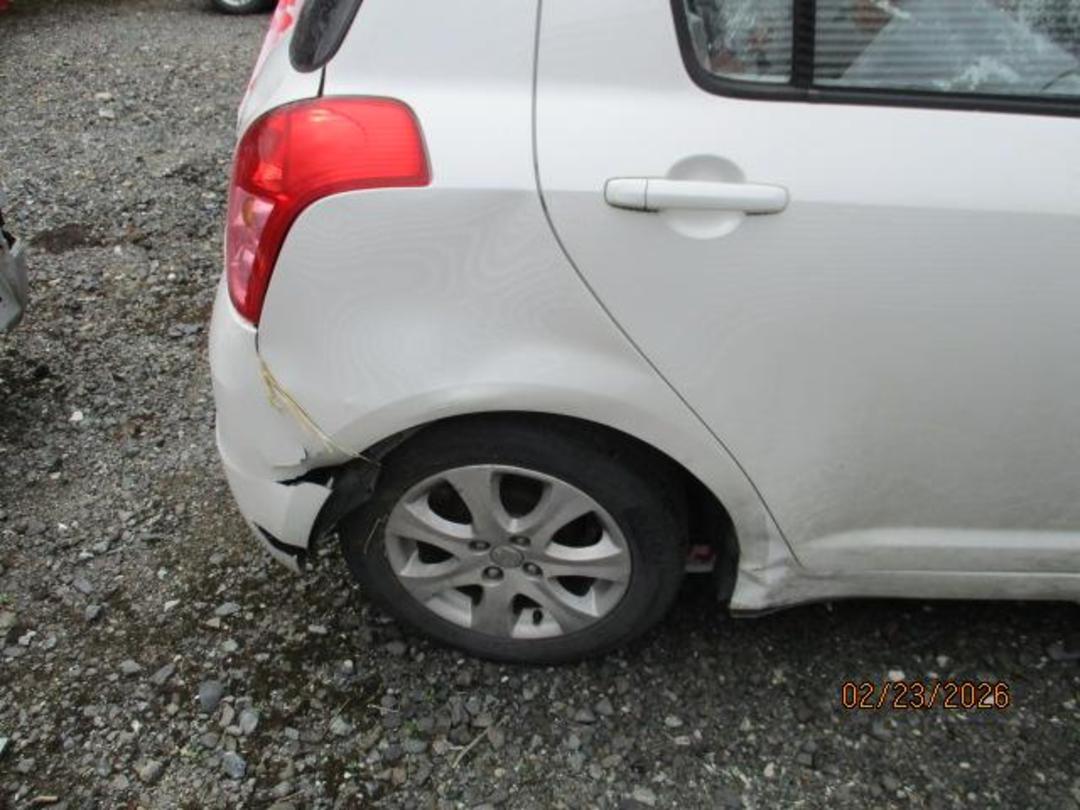 Photo '7' of Suzuki Swift Glxhas