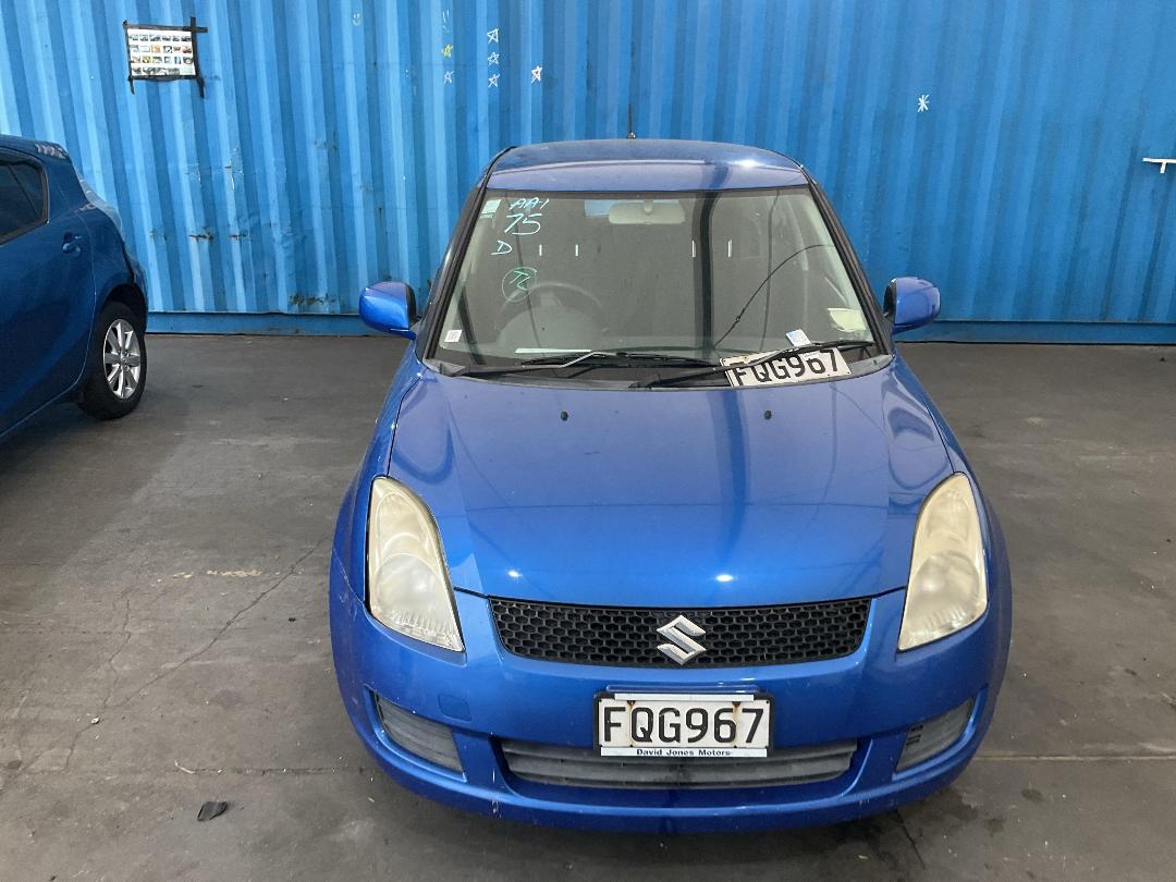 Photo '5' of Suzuki Swift Glxha