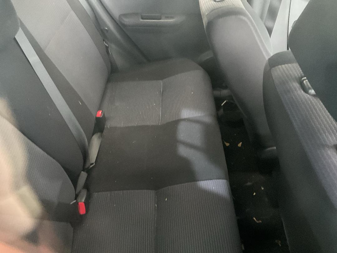 Photo '22' of Suzuki Swift Glxha