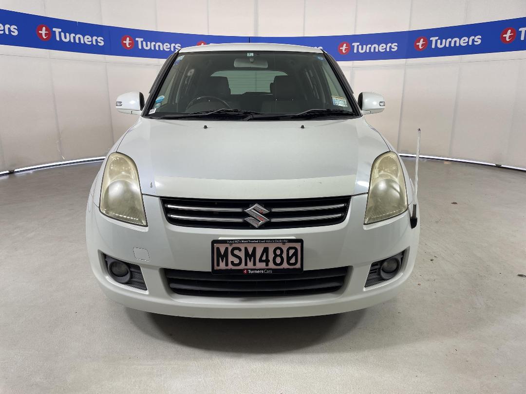 Photo '2' of Suzuki Swift Photo '2' of Suzuki Swift