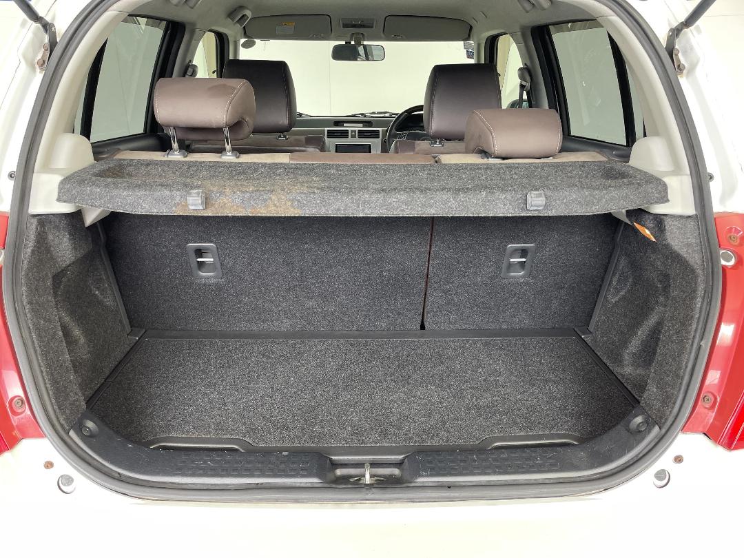 Photo '14' of Suzuki Swift Photo '14' of Suzuki Swift