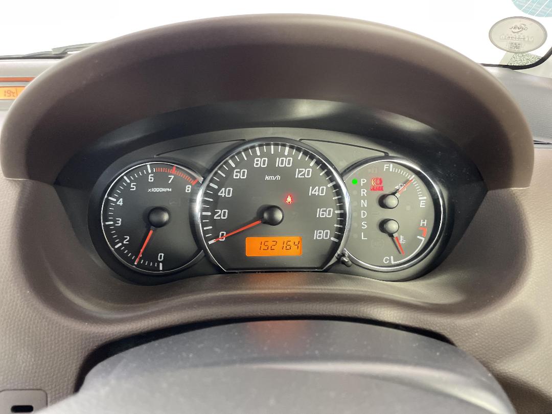 Photo '21' of Suzuki Swift Photo '21' of Suzuki Swift