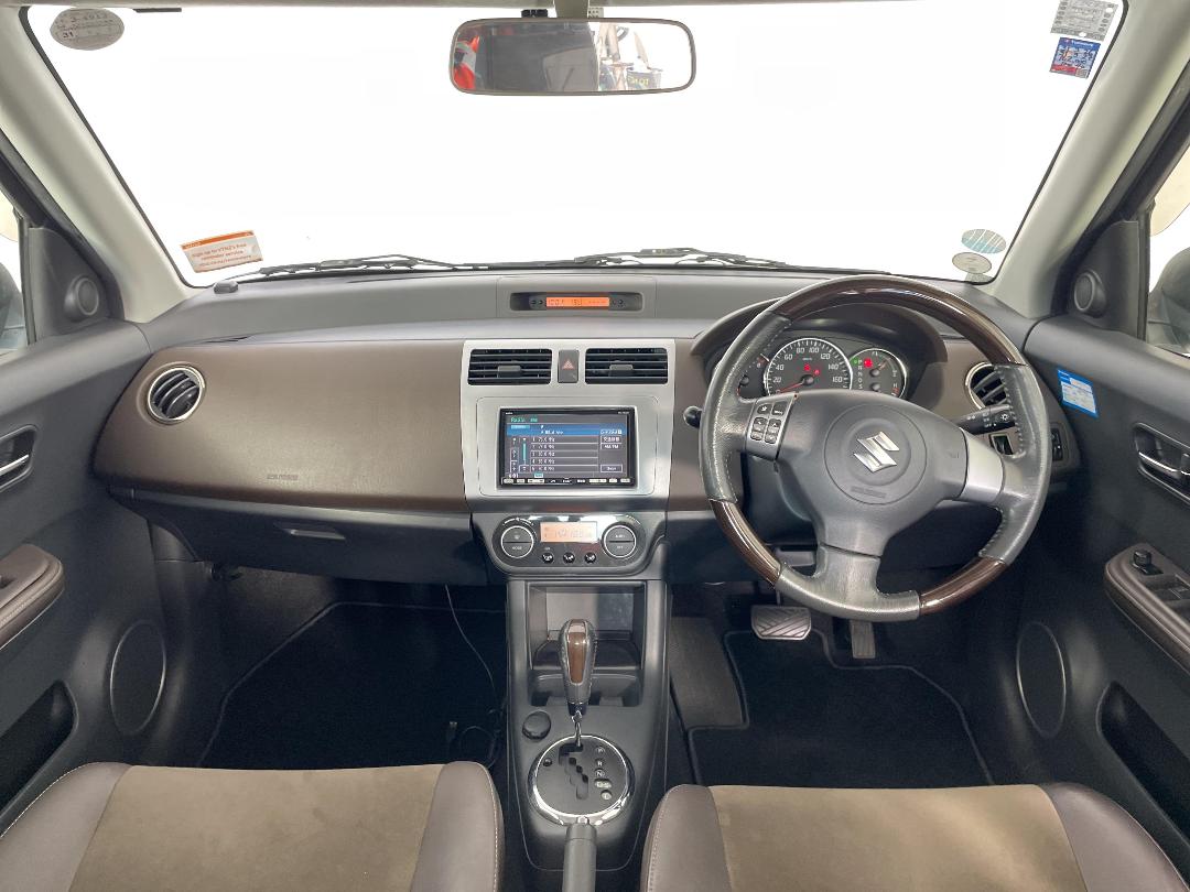 Photo '17' of Suzuki Swift Photo '17' of Suzuki Swift