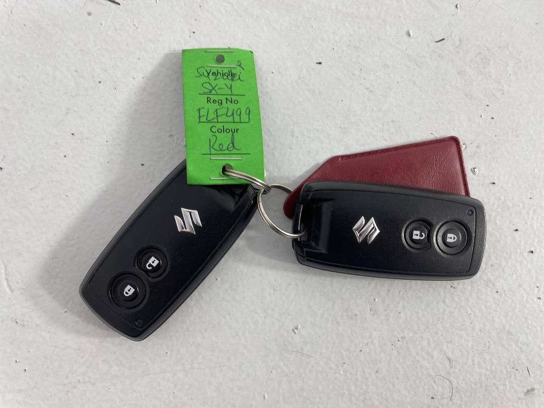 Photo '22' of Suzuki SX4