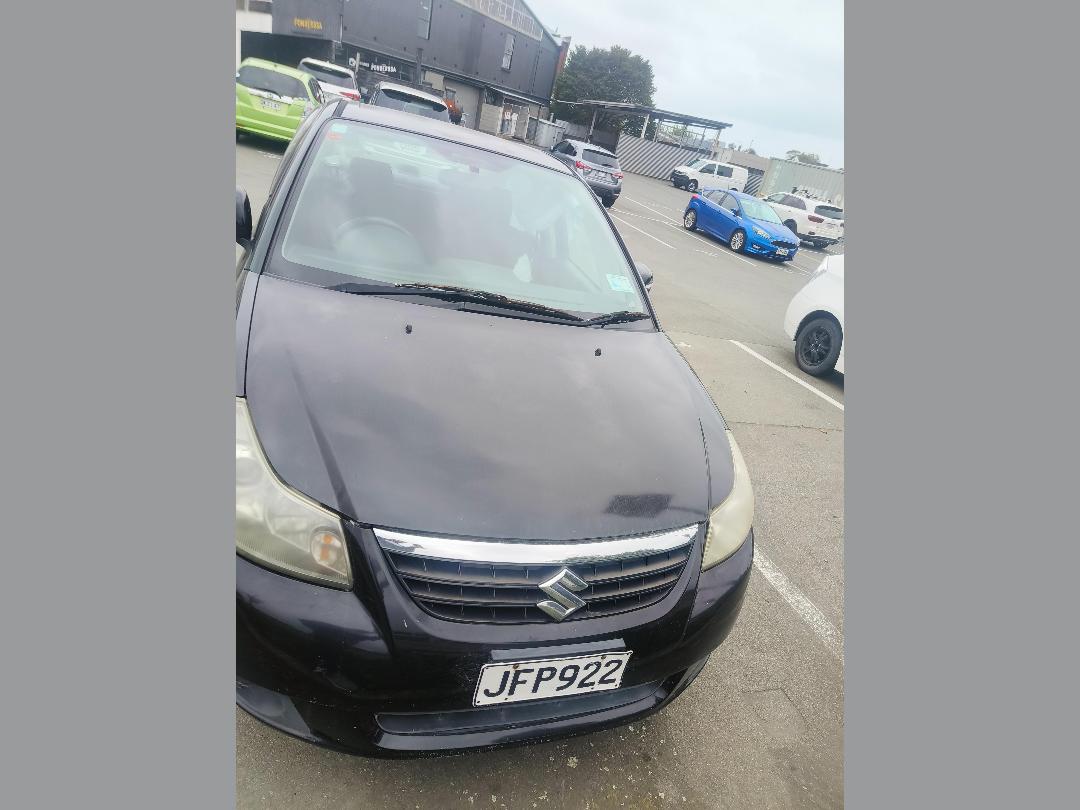 Photo '4' of Suzuki SX4