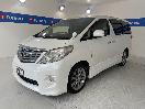 Thumbnail '4' of Toyota Alphard