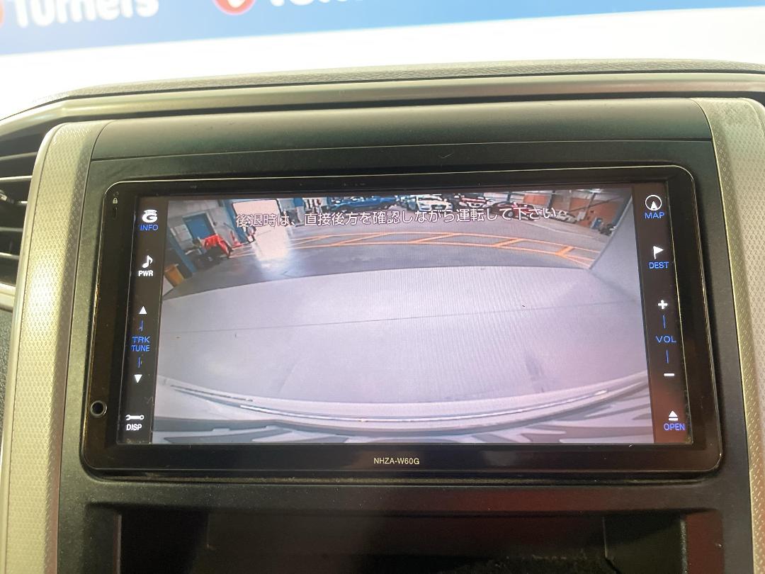 Photo '27' of Toyota Alphard