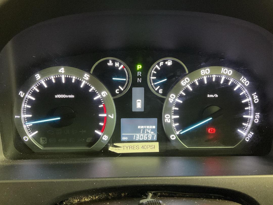 Photo '21' of Toyota Alphard