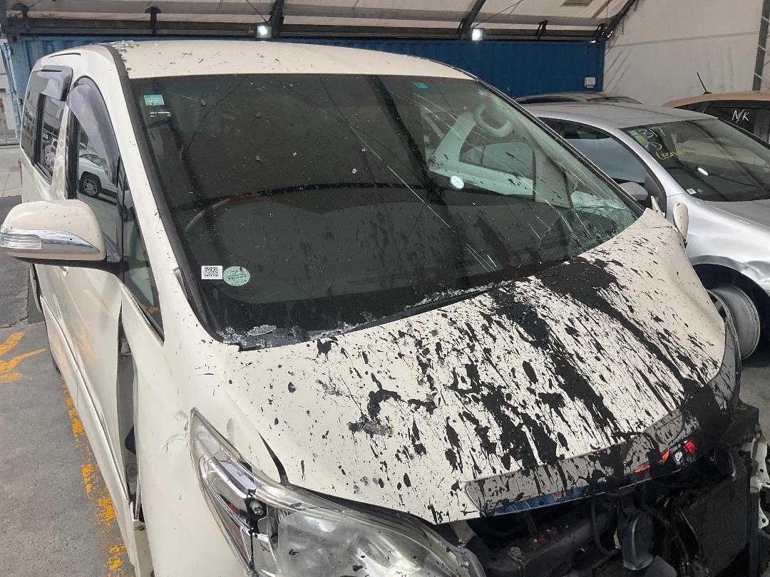 Photo '5' of Toyota Alphard