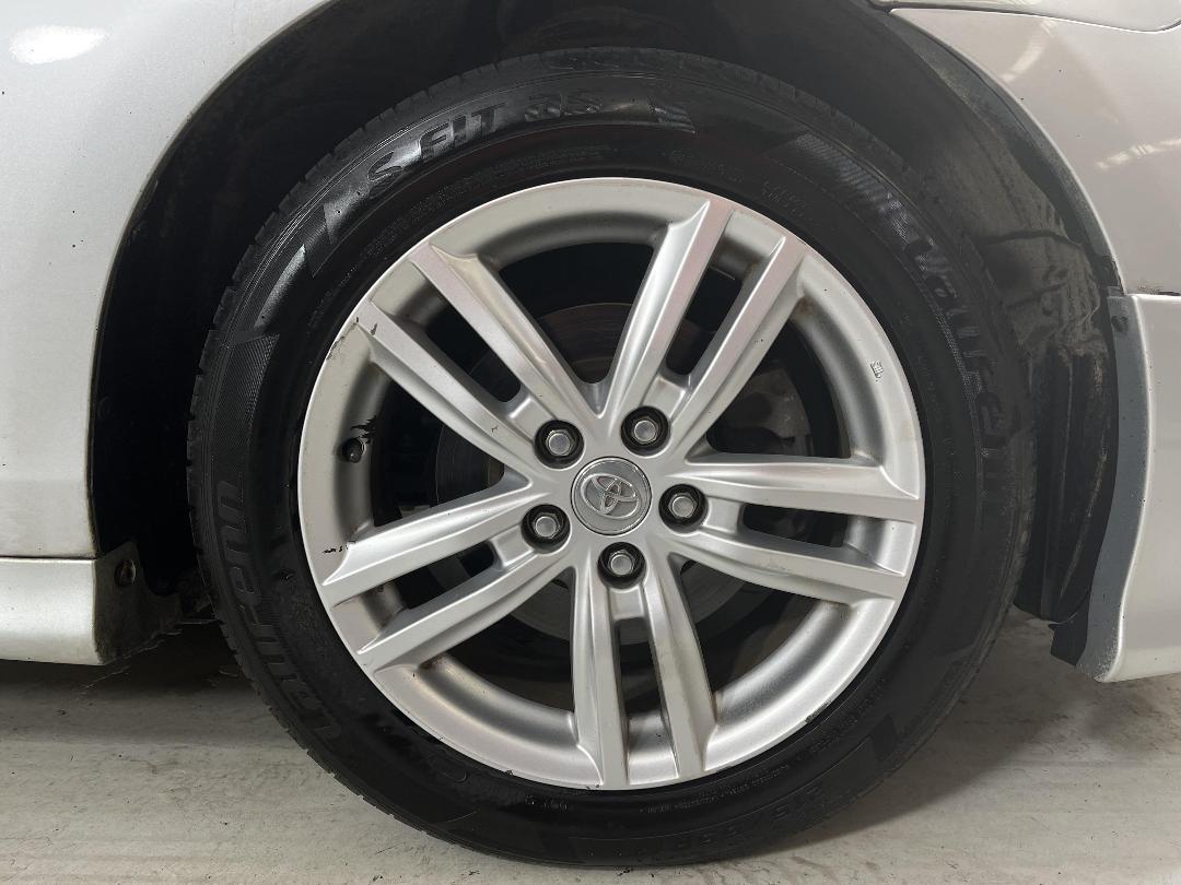 Photo '9' of Toyota Aurion