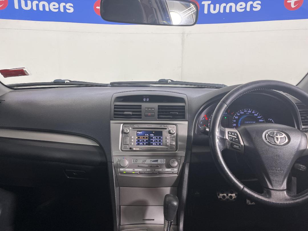 Photo '17' of Toyota Aurion