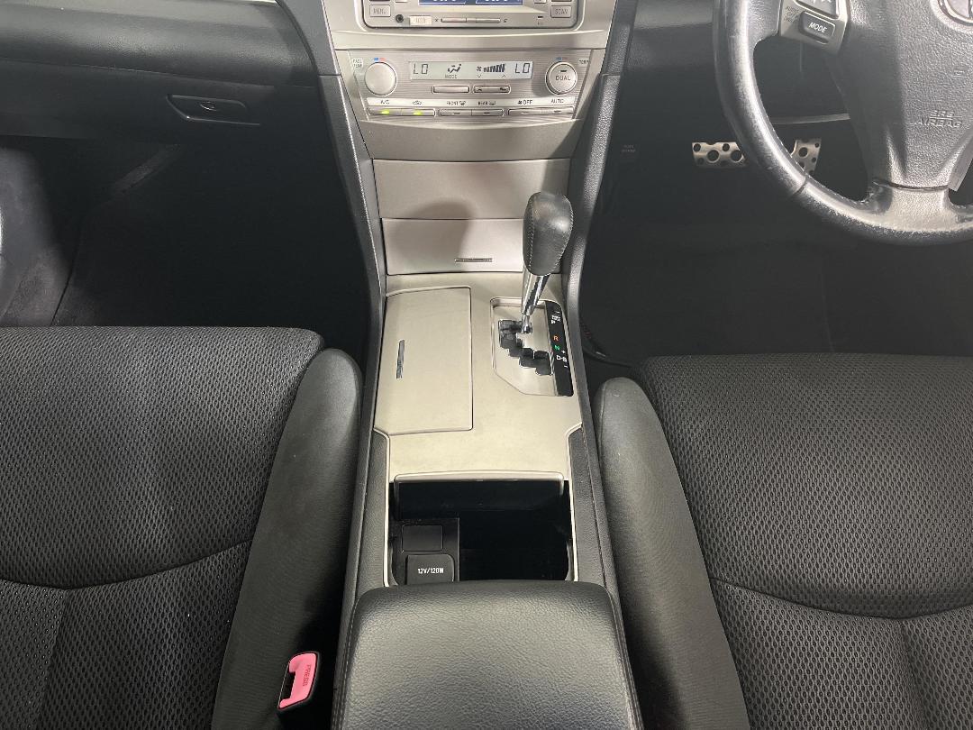 Photo '23' of Toyota Aurion