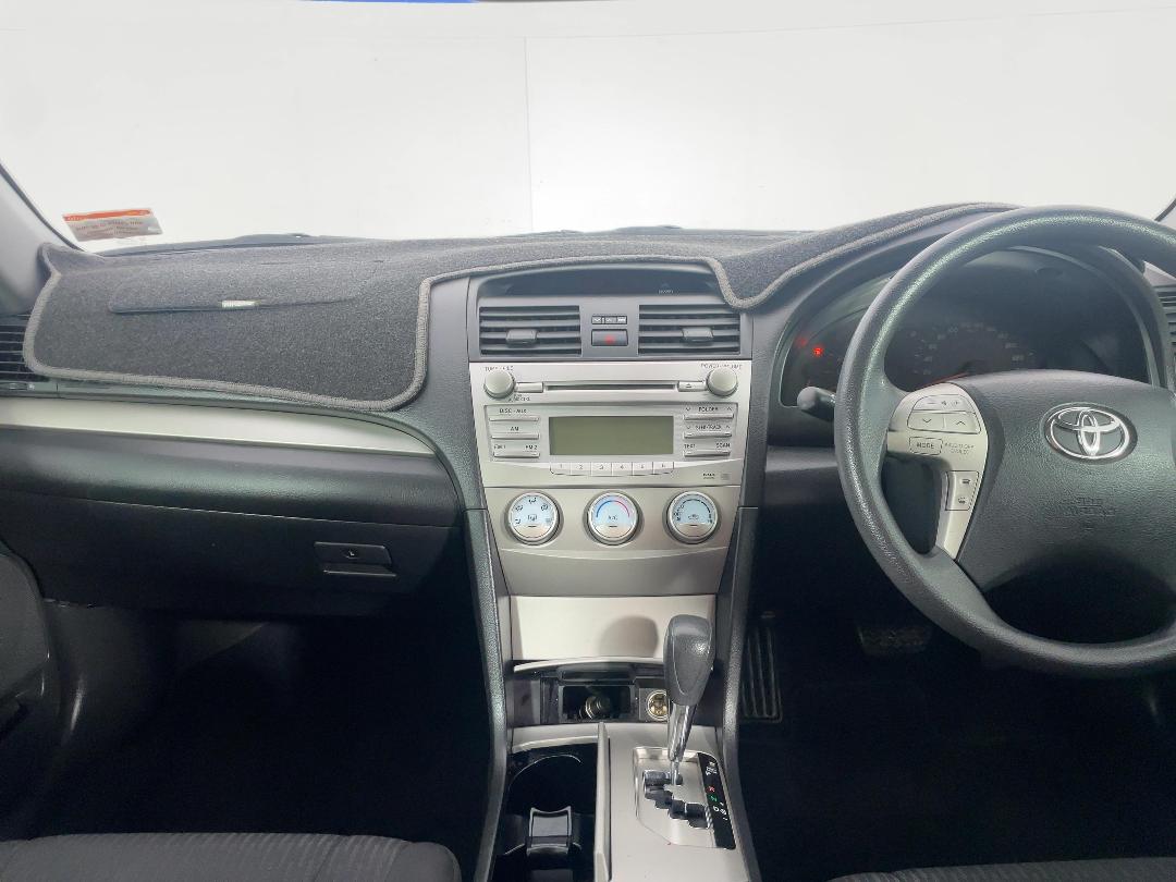 Photo '17' of Toyota Aurion