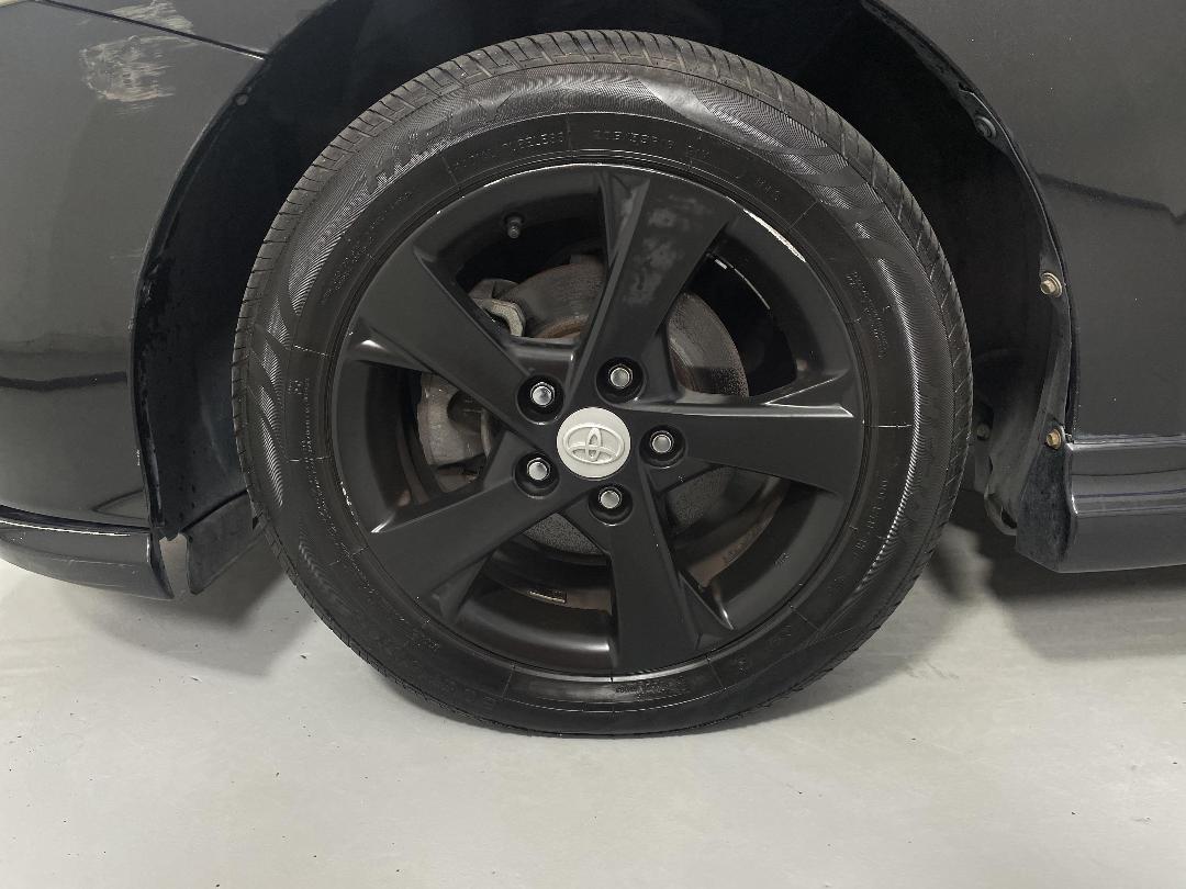 Photo '10' of Toyota Auris