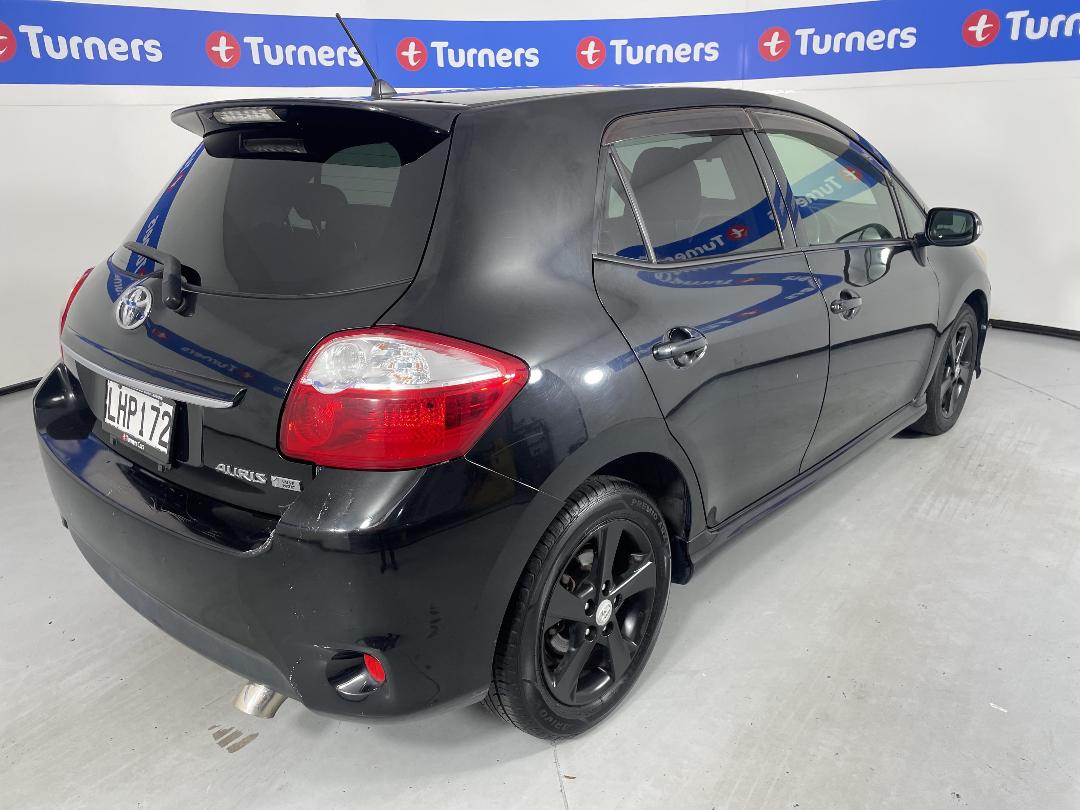 Photo '7' of Toyota Auris