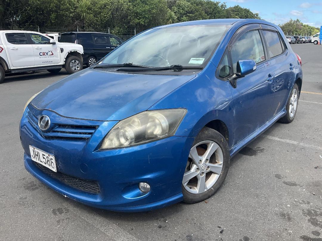 Photo '2' of Toyota Auris