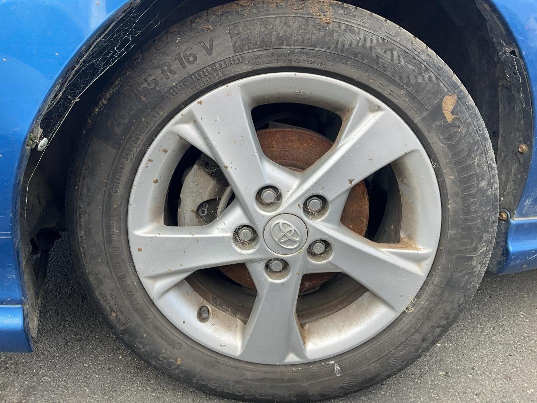 Photo '17' of Toyota Auris