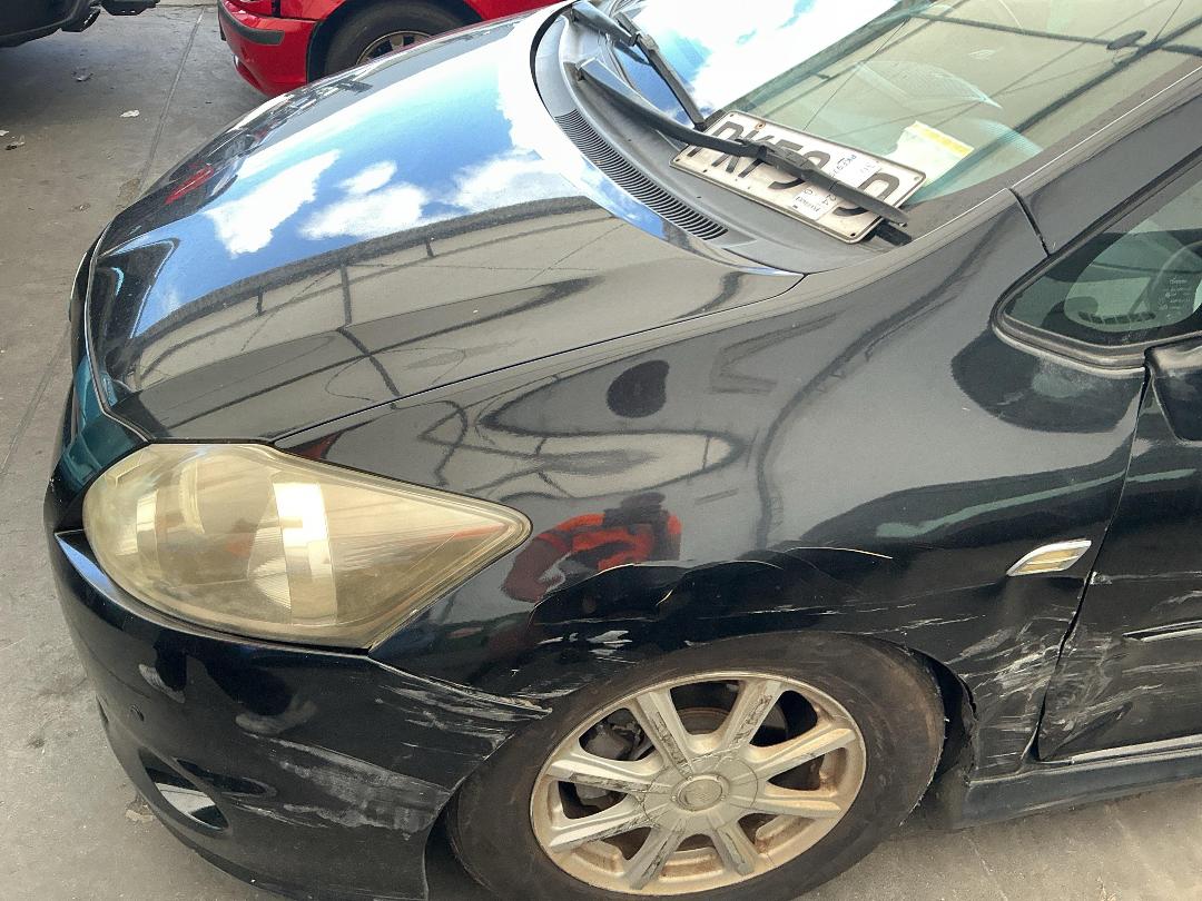 Photo '7' of Toyota Auris