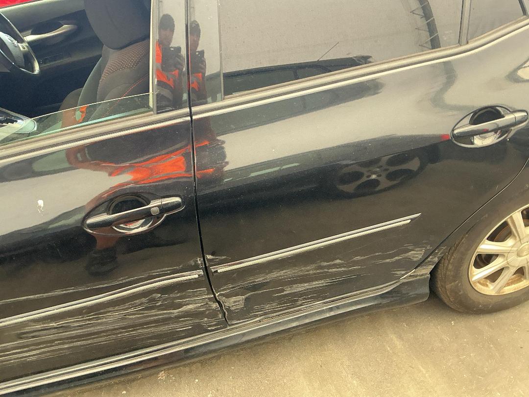 Photo '9' of Toyota Auris