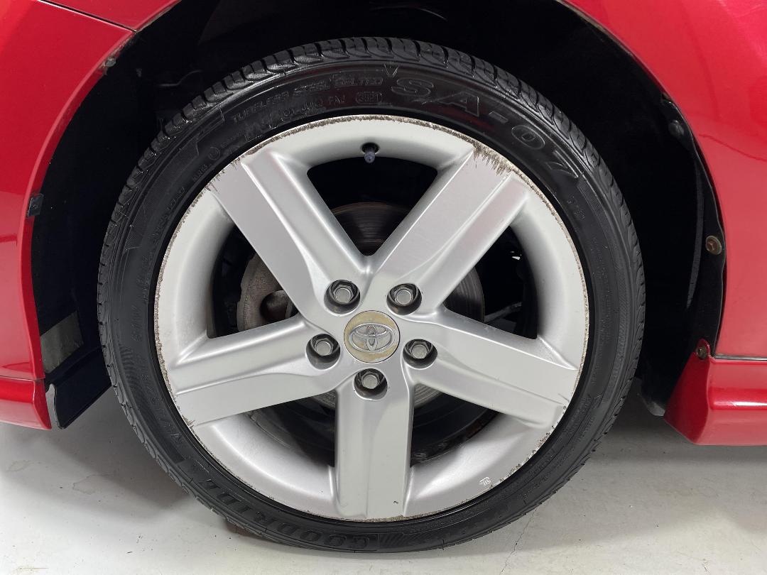 Photo '10' of Toyota Auris