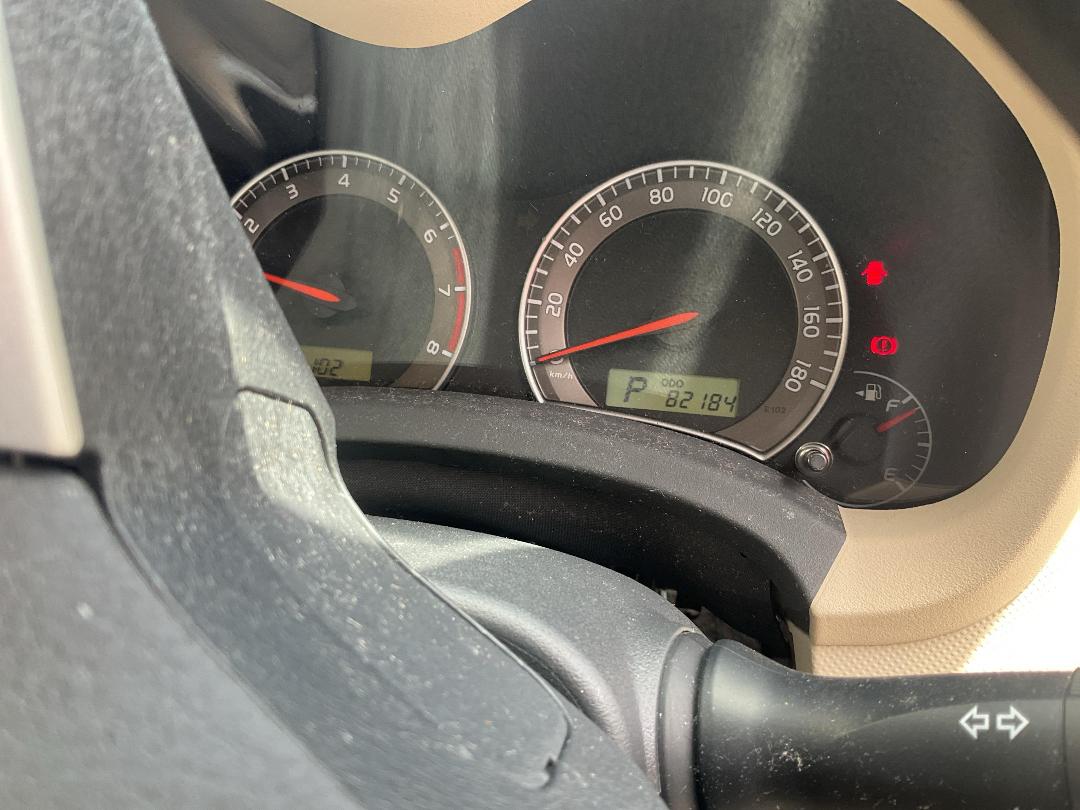 Photo '9' of Toyota Auris