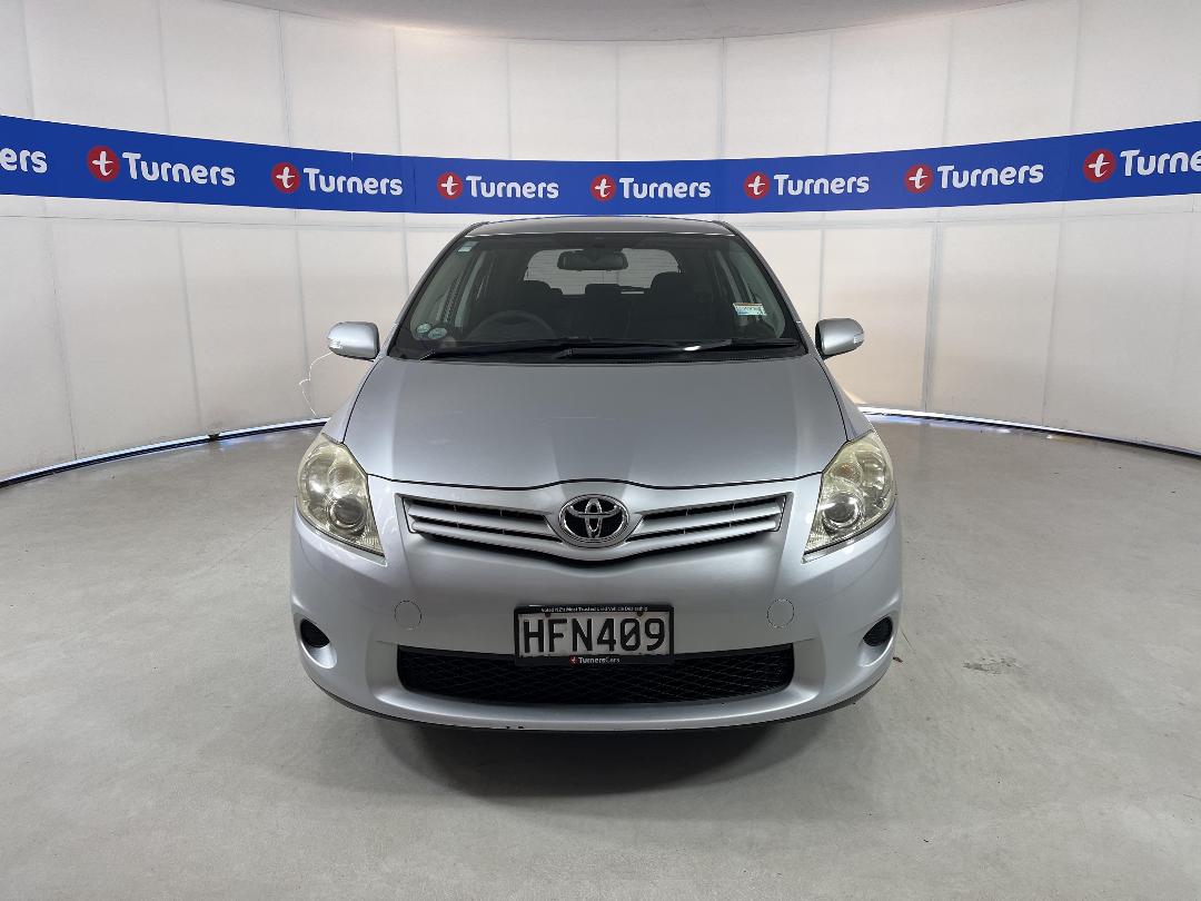 Photo '2' of Toyota Auris