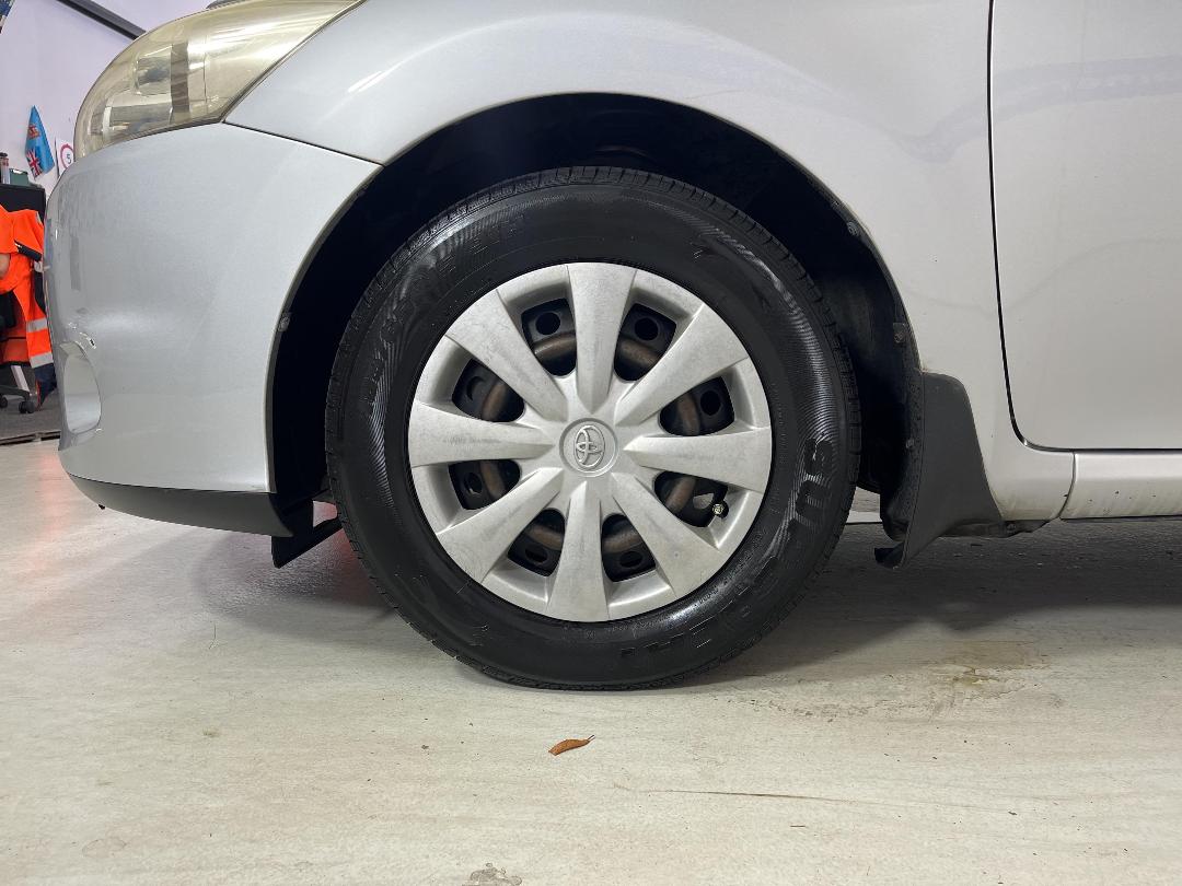 Photo '10' of Toyota Auris