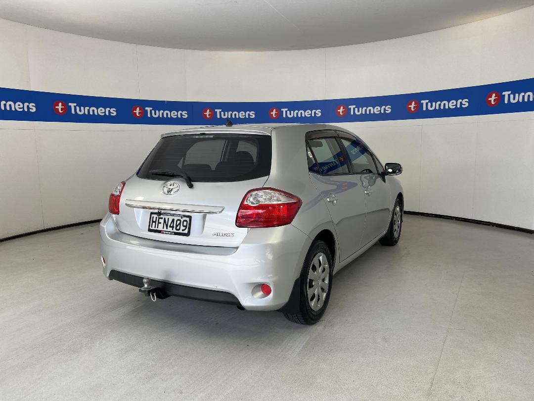 Photo '7' of Toyota Auris