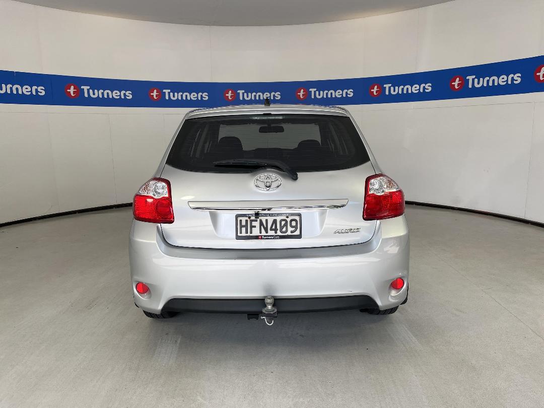 Photo '6' of Toyota Auris