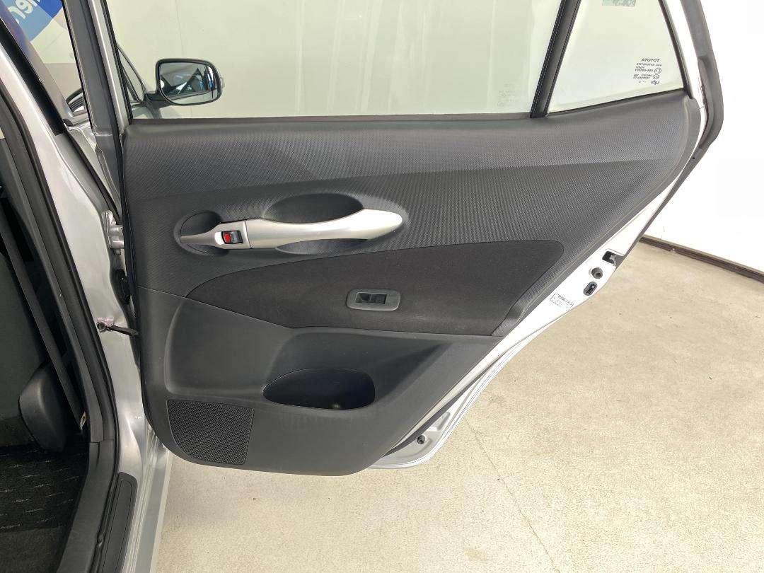 Photo '19' of Toyota Auris