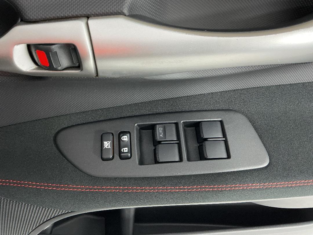 Photo '23' of Toyota Auris Photo '23' of Toyota Auris