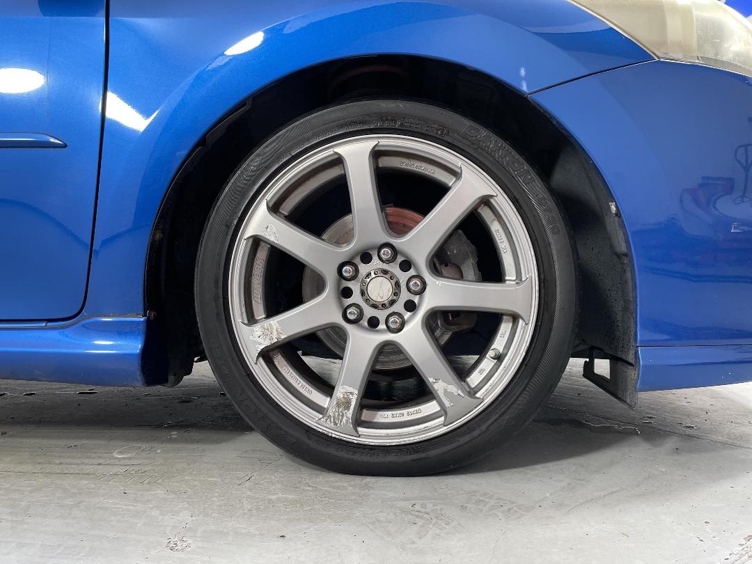 Photo '9' of Toyota Auris