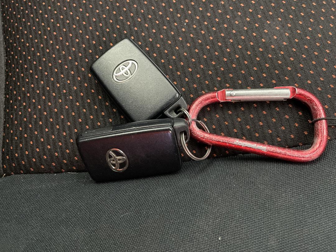 Photo '22' of Toyota Auris