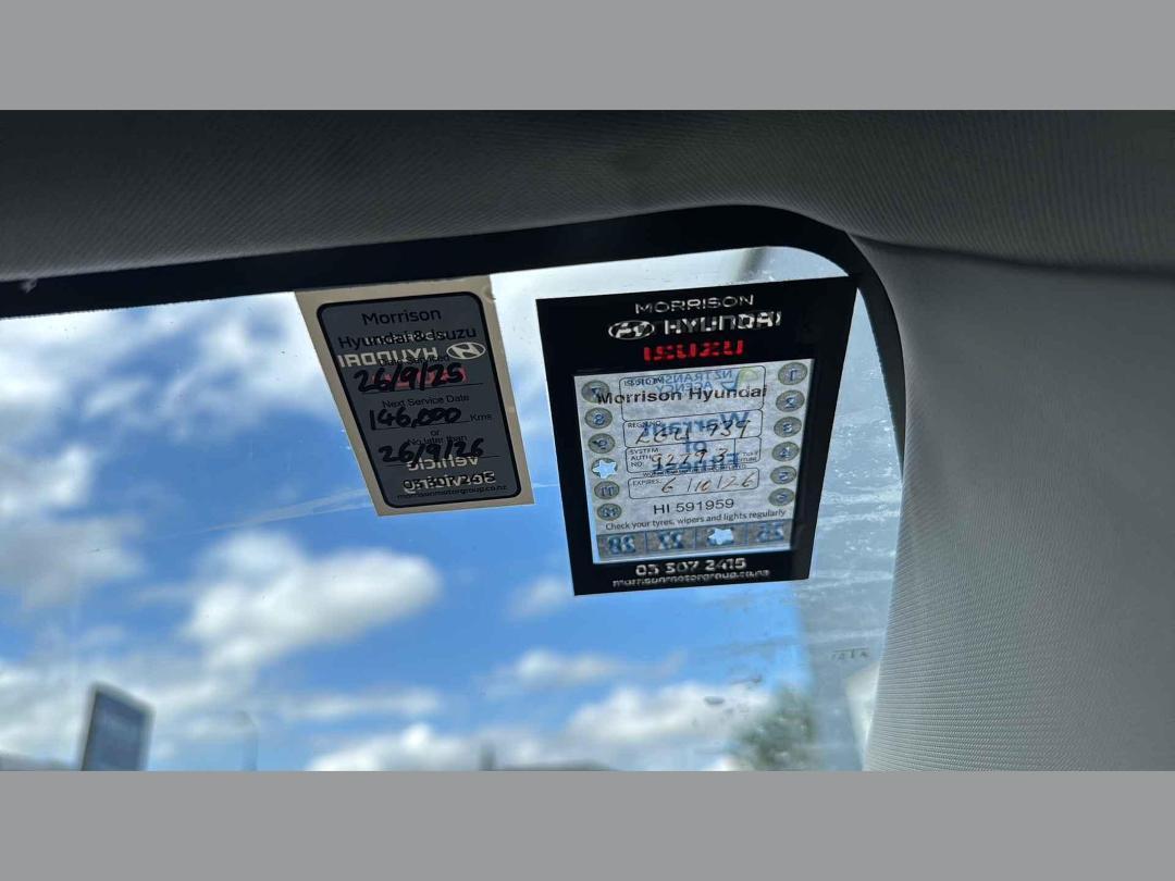 Photo '17' of Toyota Auris