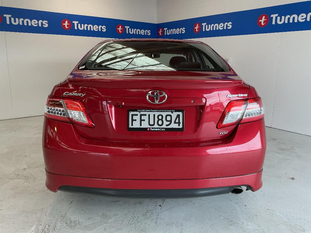 Photo '6' of Toyota Camry