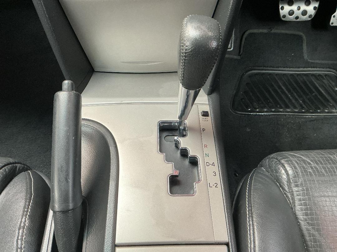 Photo '23' of Toyota Camry