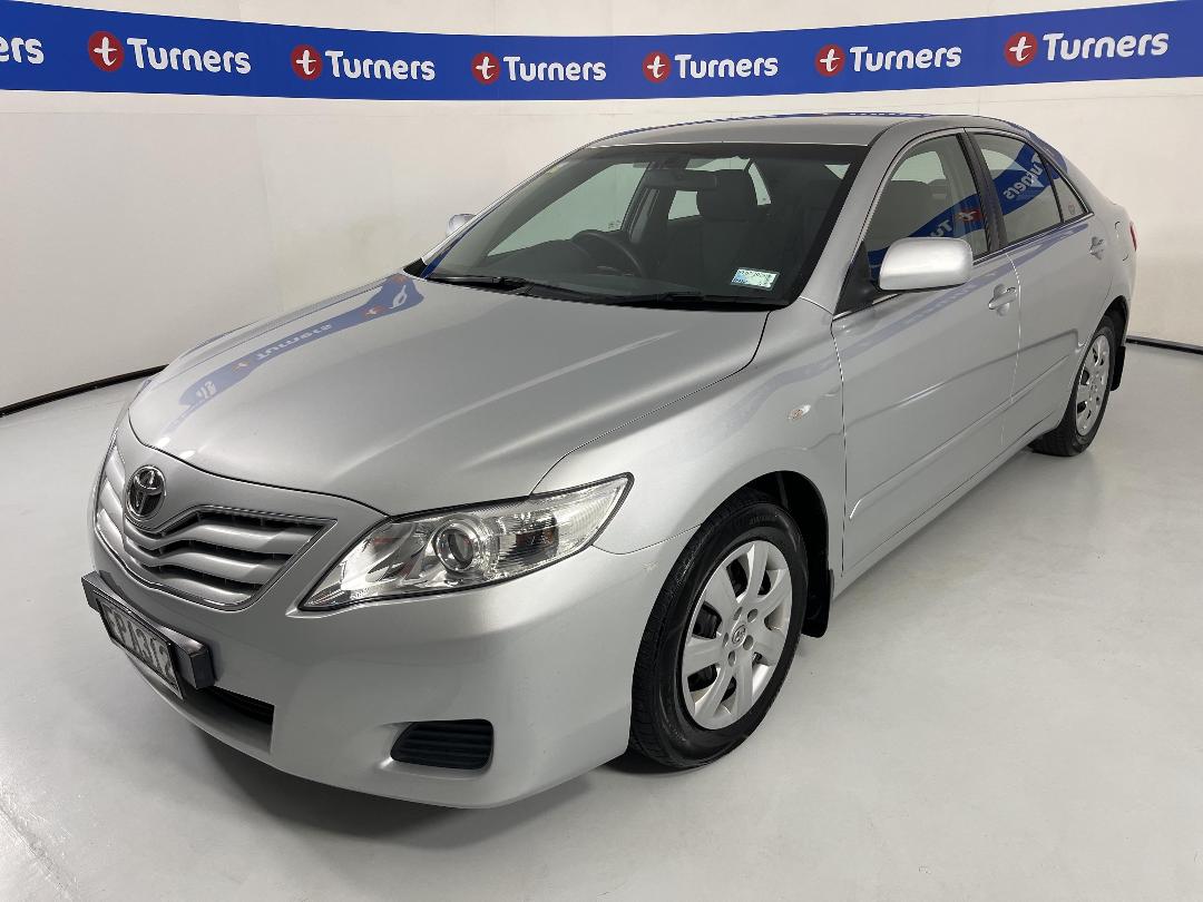 Photo '4' of Toyota Camry