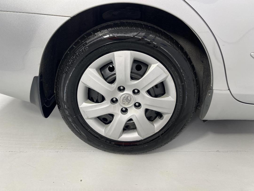 Photo '12' of Toyota Camry