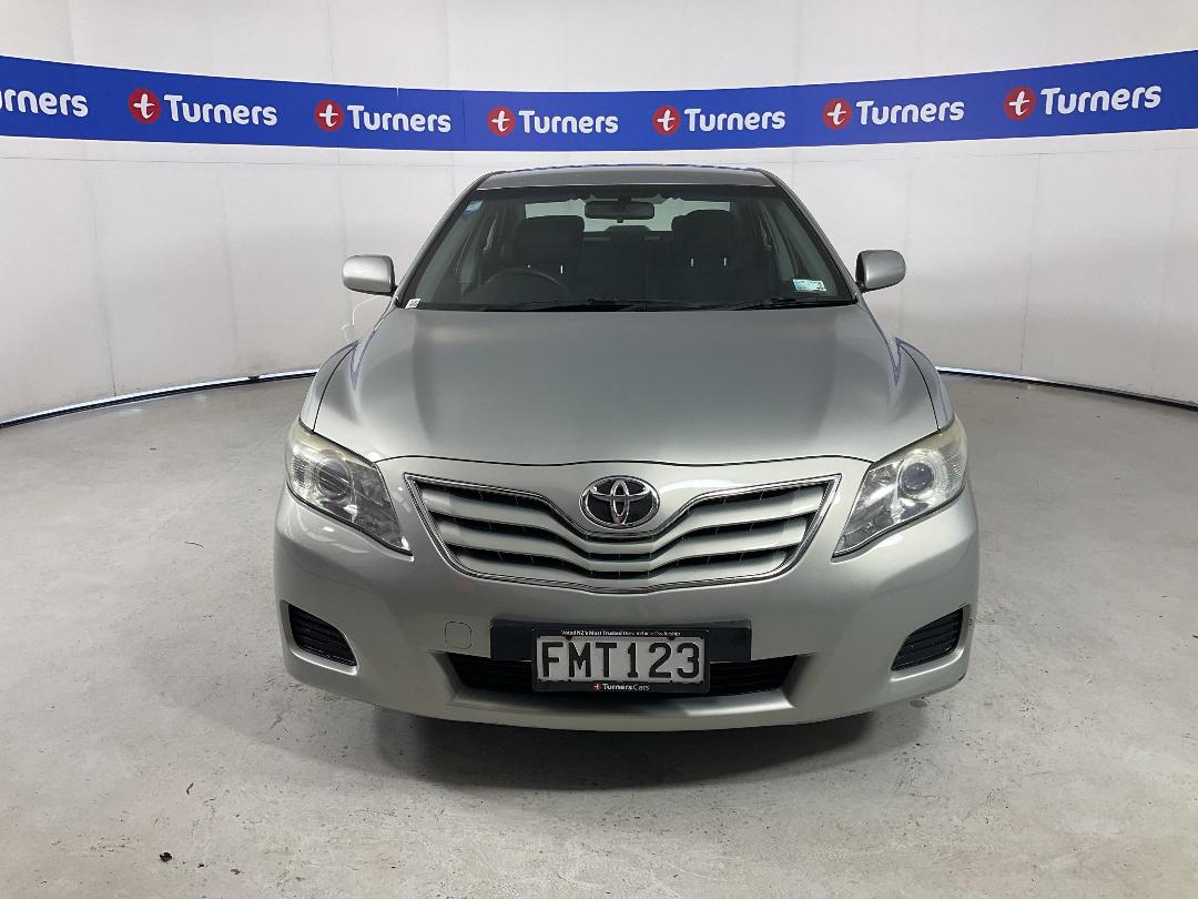 Photo '2' of Toyota Camry Photo '2' of Toyota Camry