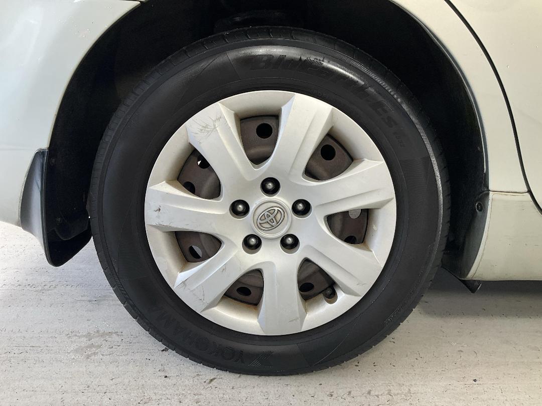 Photo '12' of Toyota Camry Photo '12' of Toyota Camry