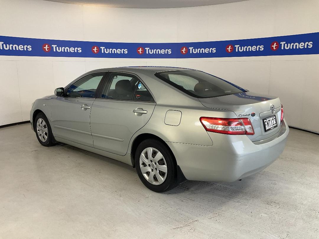 Photo '5' of Toyota Camry Photo '5' of Toyota Camry