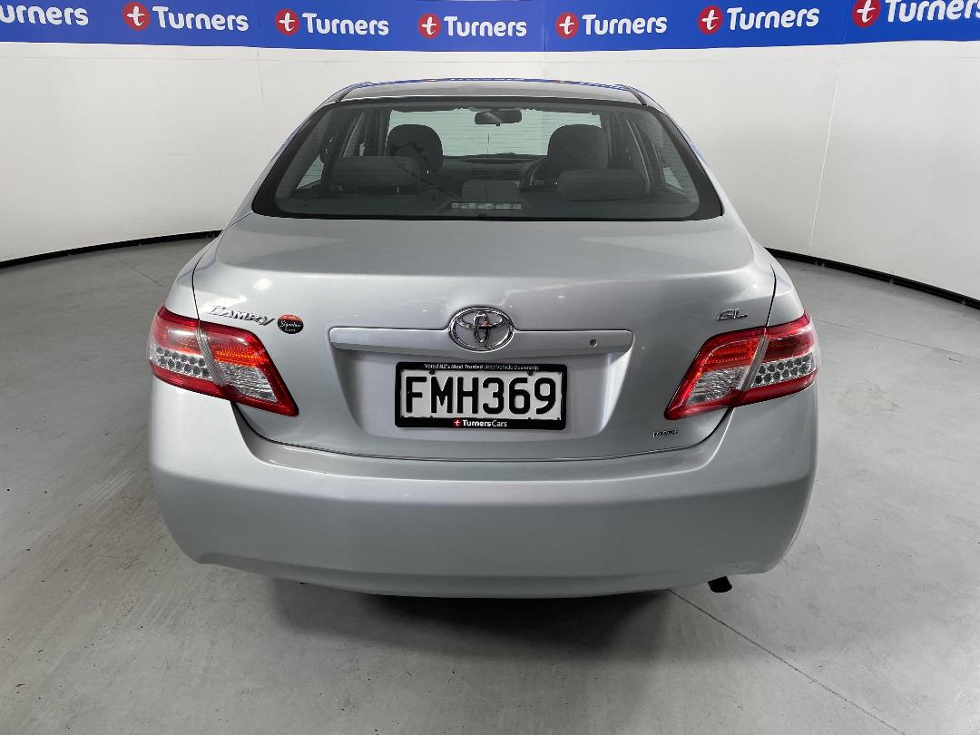 Photo '6' of Toyota Camry