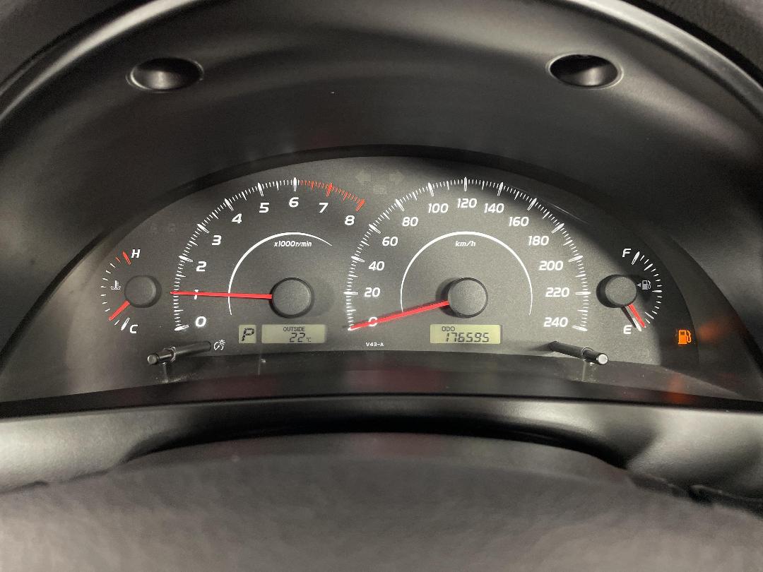 Photo '21' of Toyota Camry