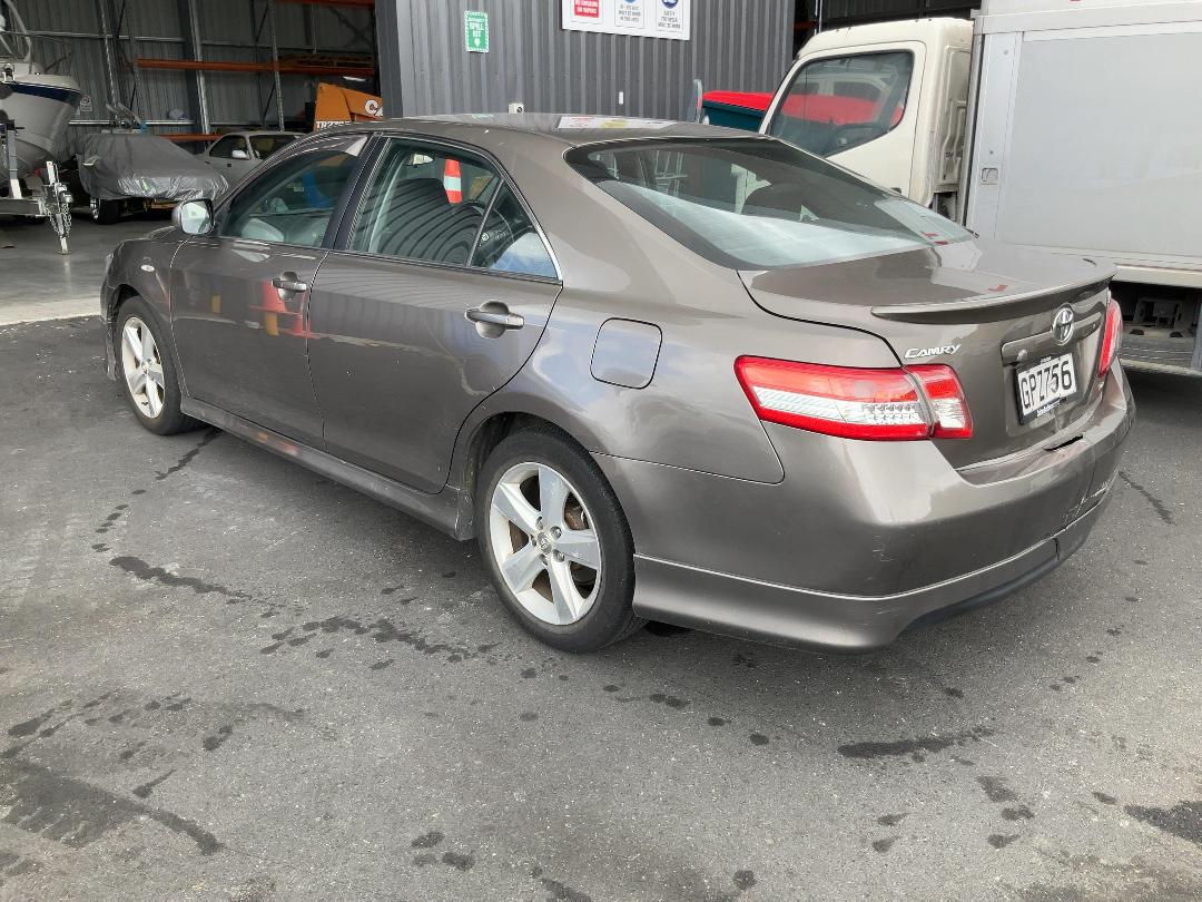 Photo '5' of Toyota Camry Sport