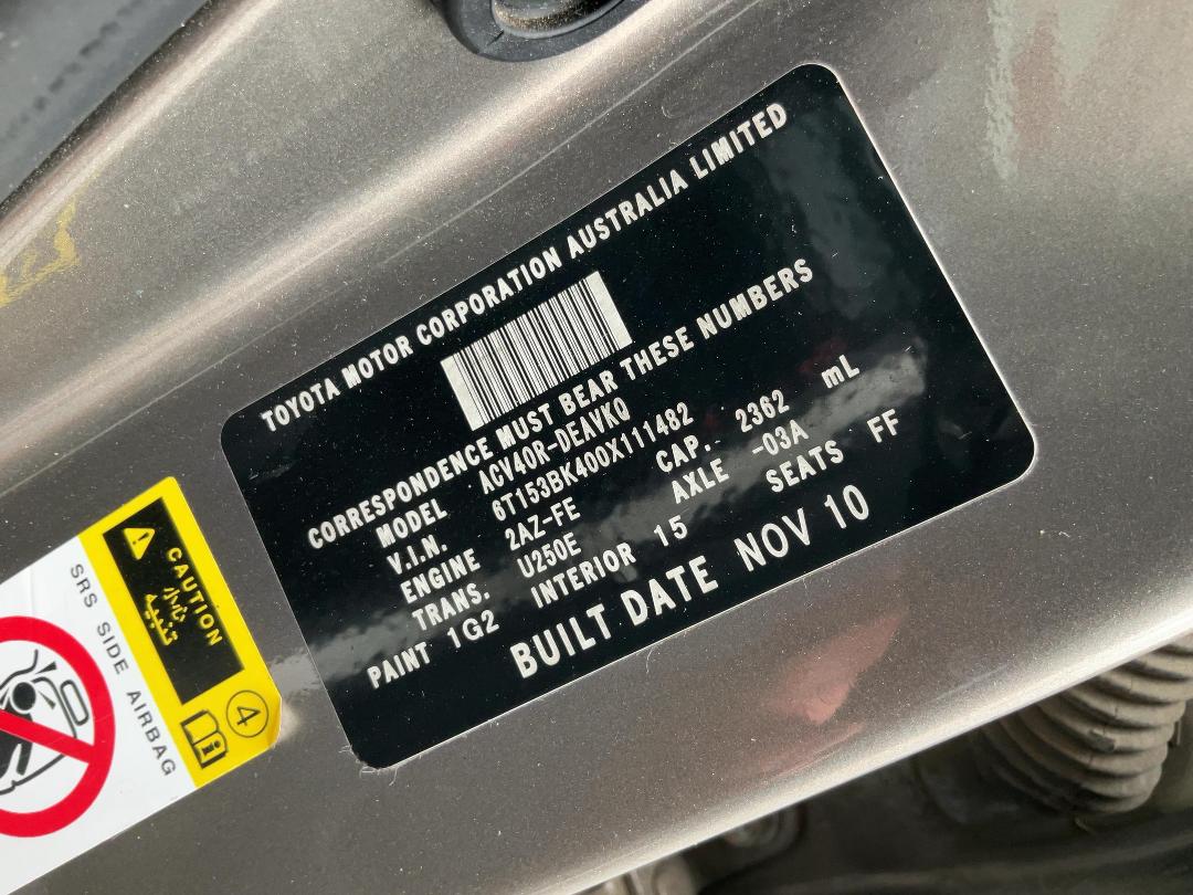 Photo '22' of Toyota Camry Sport