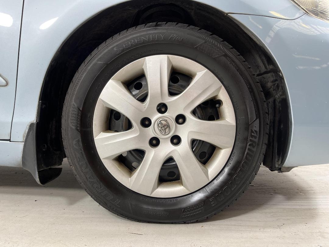 Photo '9' of Toyota Camry