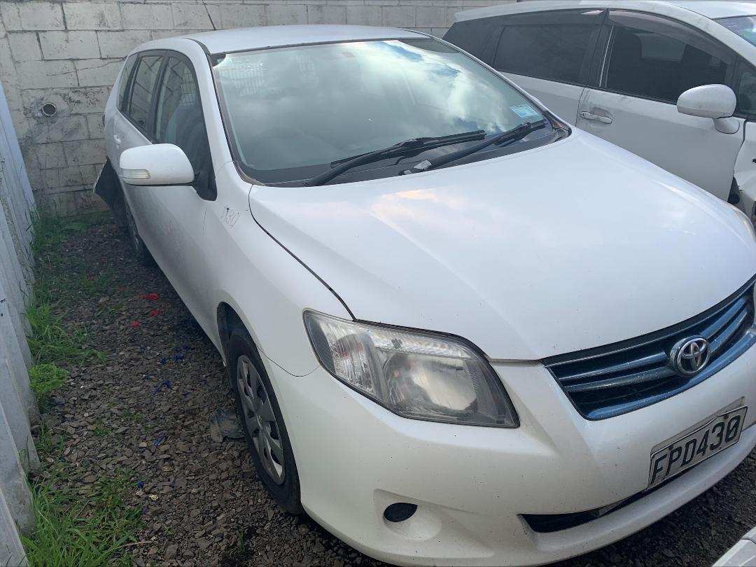 Photo '3' of Toyota Corolla GX Photo '3' of Toyota Corolla GX