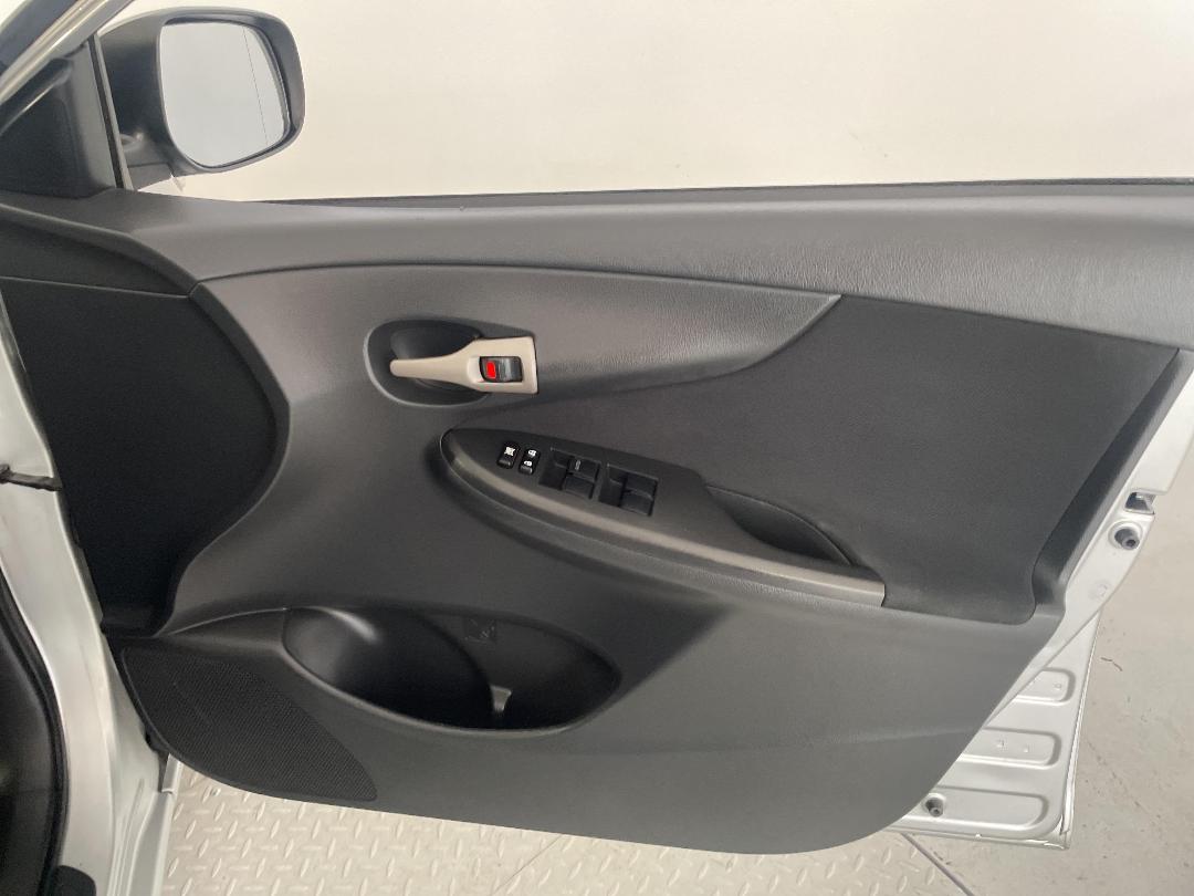 Photo '15' of Toyota Corolla