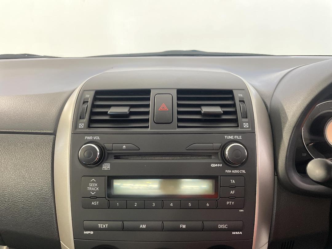 Photo '25' of Toyota Corolla