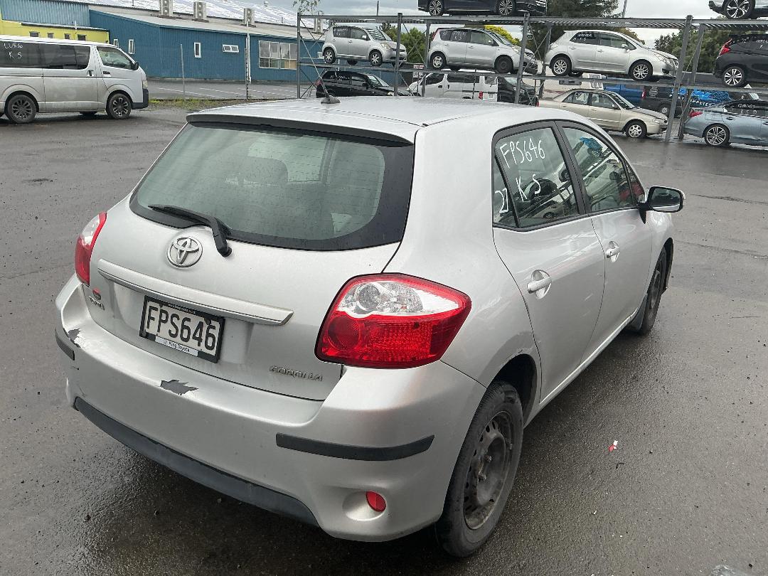 Photo '6' of Toyota Corolla GX Photo '6' of Toyota Corolla GX